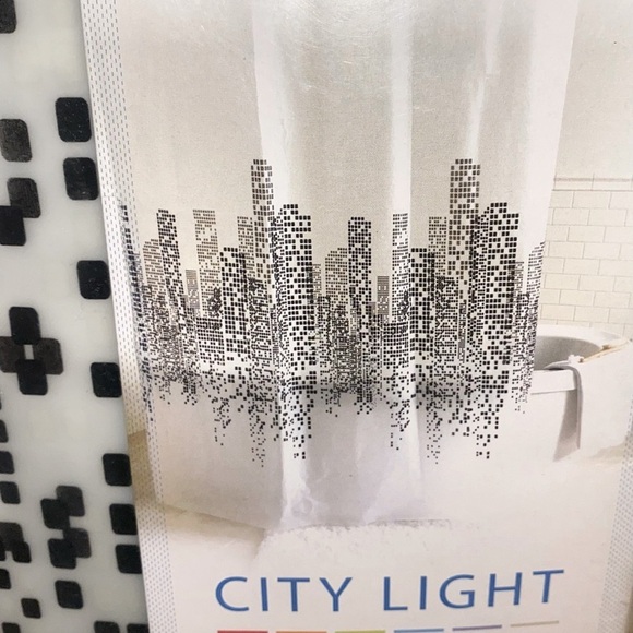 City Light Shower Curtain PEVA Black White Skyline - Picture 1 of 2